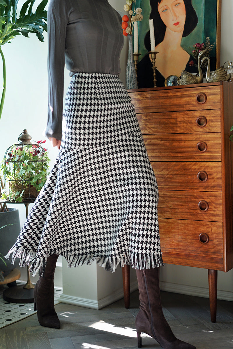 Houndstooth fishtail skirt