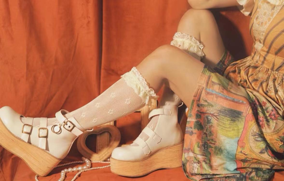 MODO - Retro Lolita Platform Shoes Round Toe Thick Sole