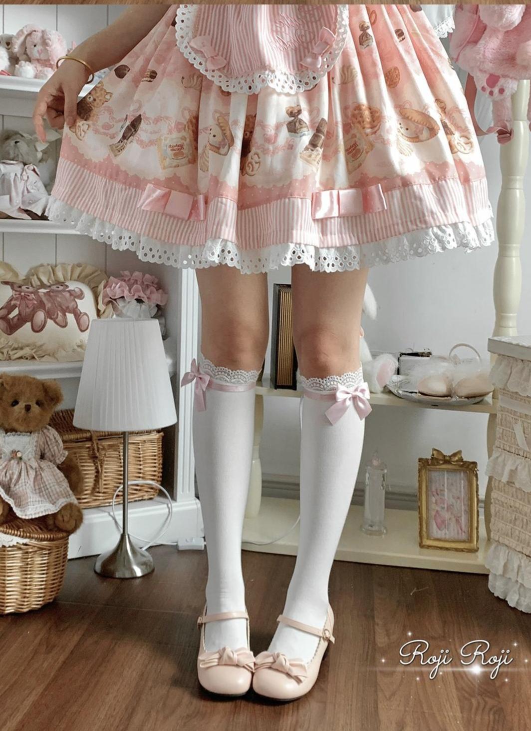 Roji Roji - Sweet Lolita Socks With Lace & Bow Details