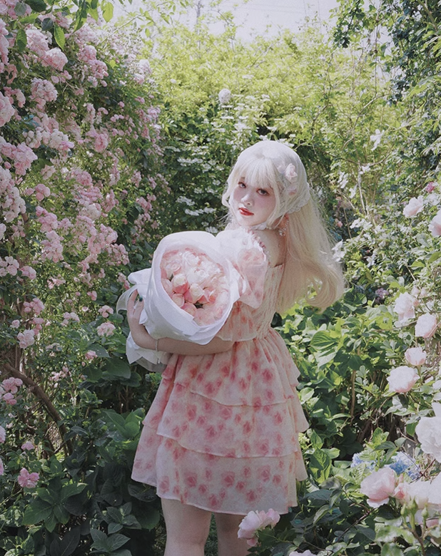 Yingtang - Berlin Rose - Plus Size Lolita Dress Puffy Trailing Floral Print