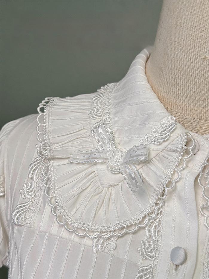 Shuang Sheng Xiao Xiong - Bite The Cake - White Sweet Lolita Blouse, Lace-Up Back