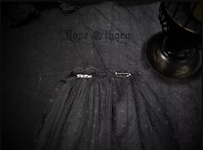 Rose Thorn - Marisa Impression Black and White Halloween Witch Hat