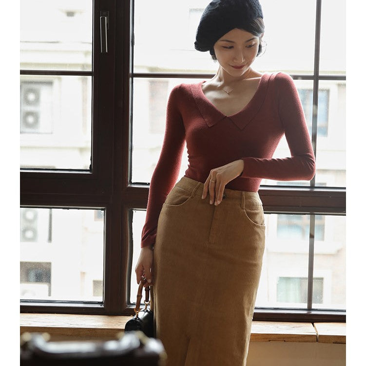 Lady's elegant slim knit