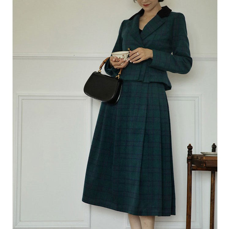 Indigo green plaid retro jacket and tight skirt and flared skirt