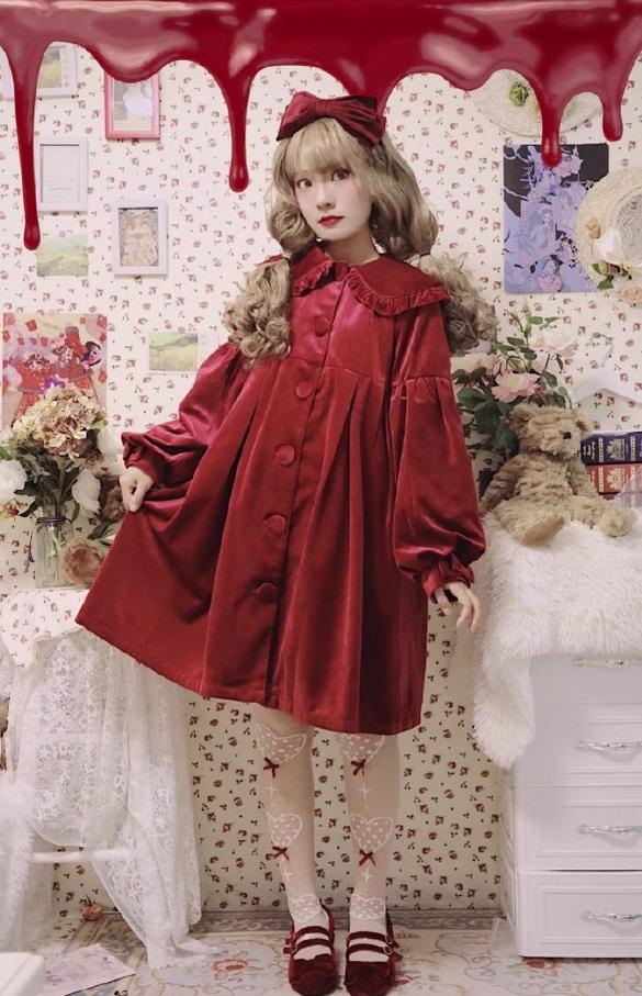Dark Star Island - Winter Lolita Cape Velvet Antique Lolita Coat