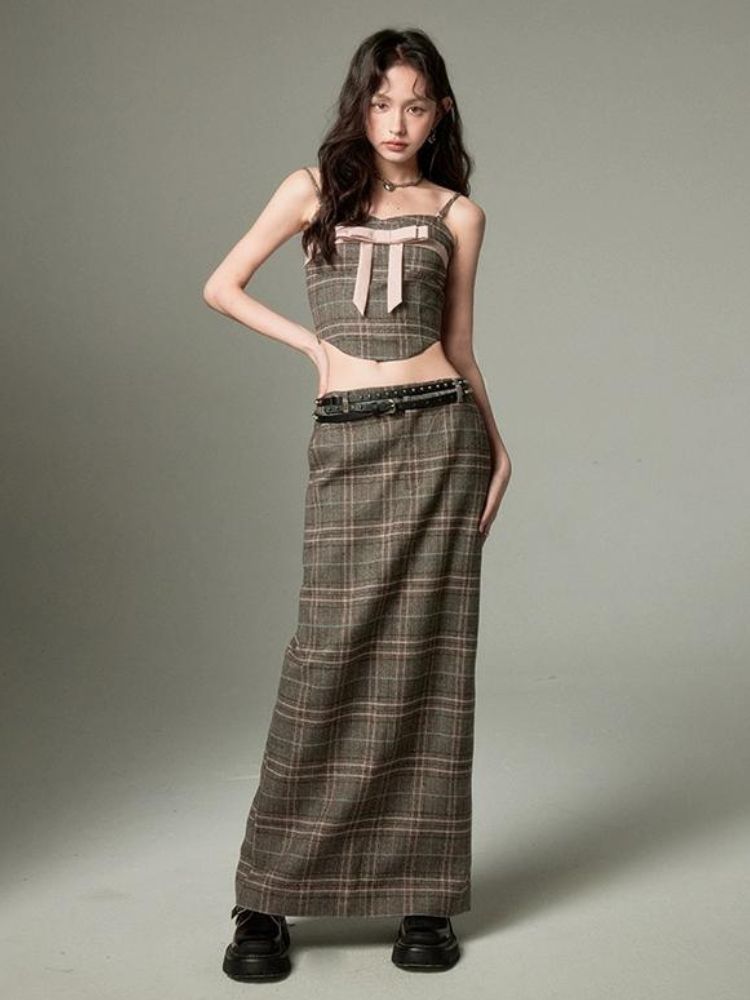 Plaid bow tube top and A-line skirt【s0000003279】