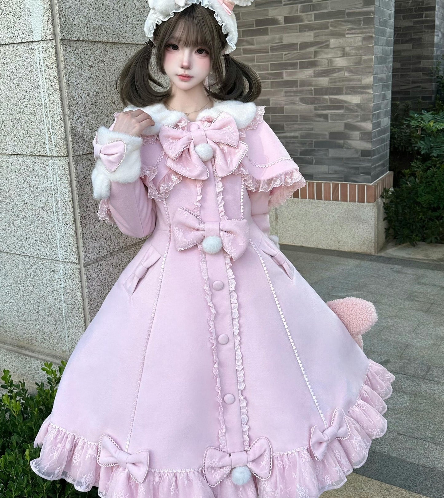 Mengfuzi - Nico Bunny - Winter Sweet Lolita Overcoat, Detachable Cape