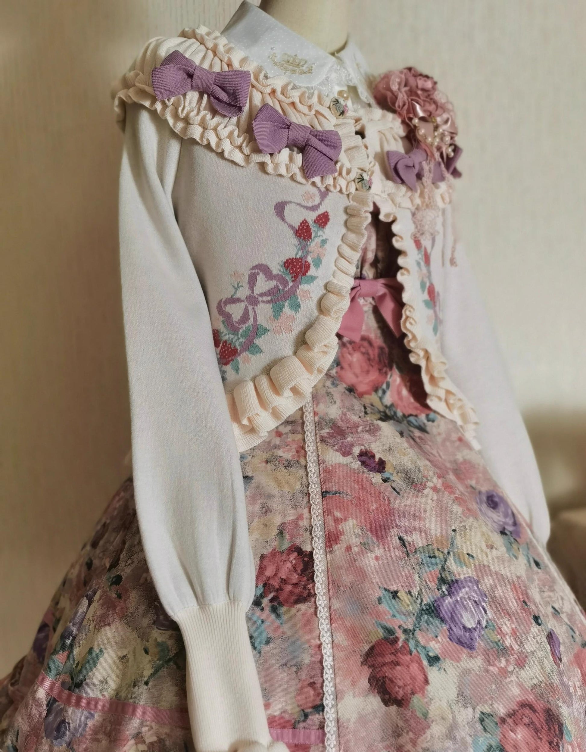 Lilizi - Little Strawberry - Sweet Lolita Cardigan Ivory Sweater with Bows