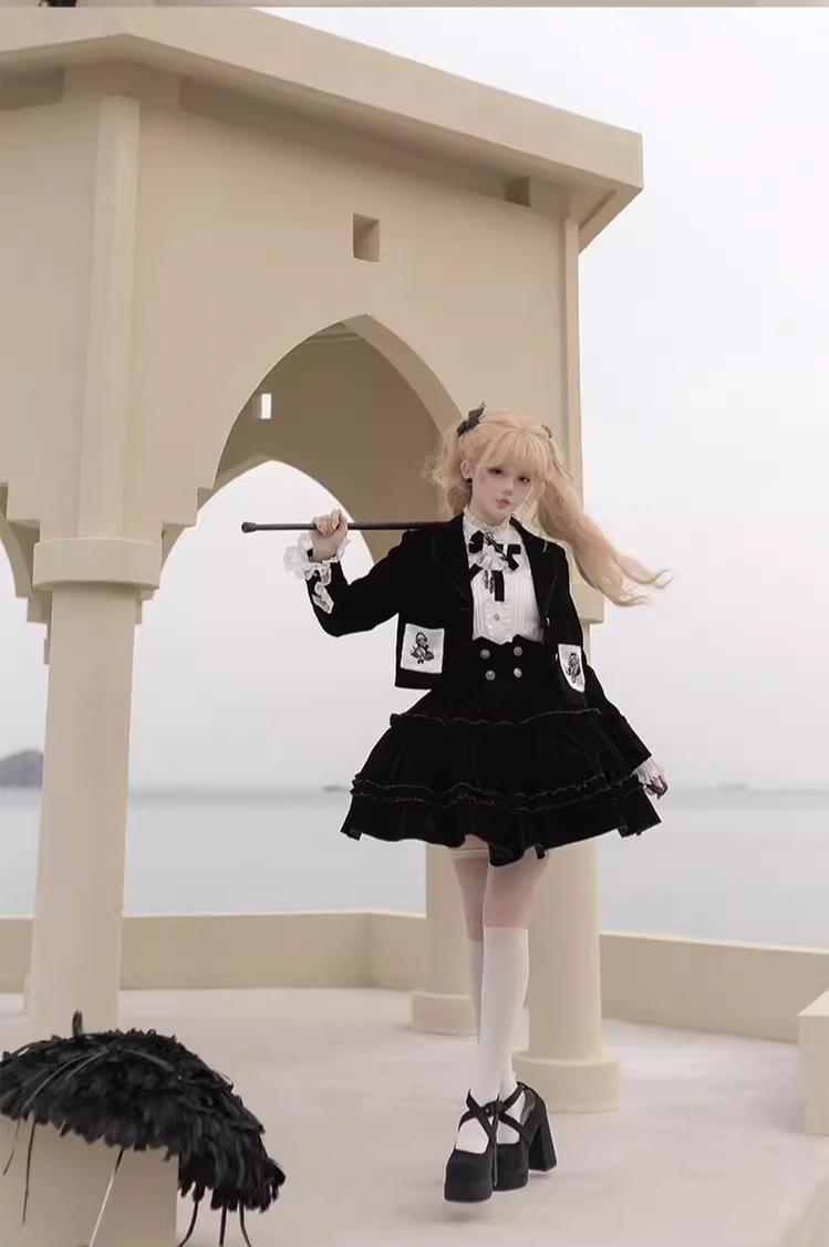 CastleToo - Erosion Heart F-Type - Ouji Lolita Suit Black Velvet Shorts and Skirt