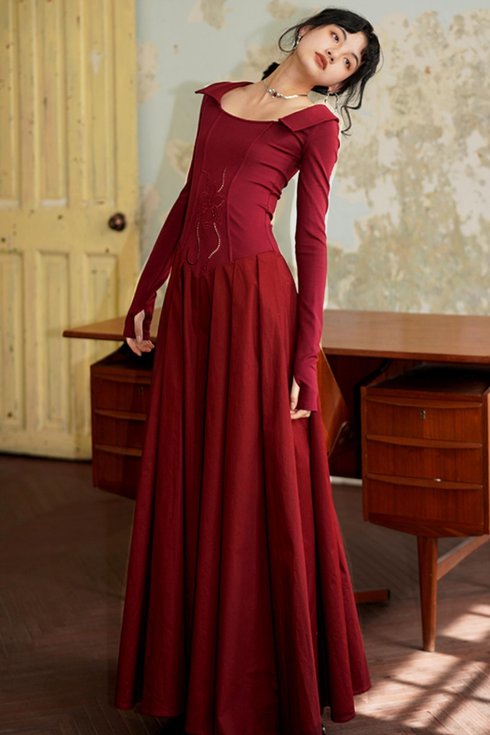 Long Sleeve Cut-Out Spring Dress