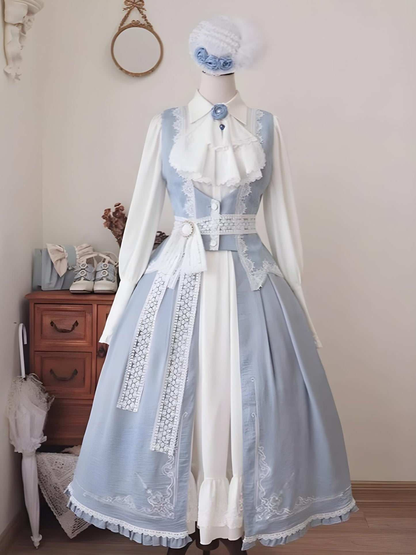 Polyhymnia - Miss Leisha - Classic Lolita Skirt Set Elegant Winter Cape