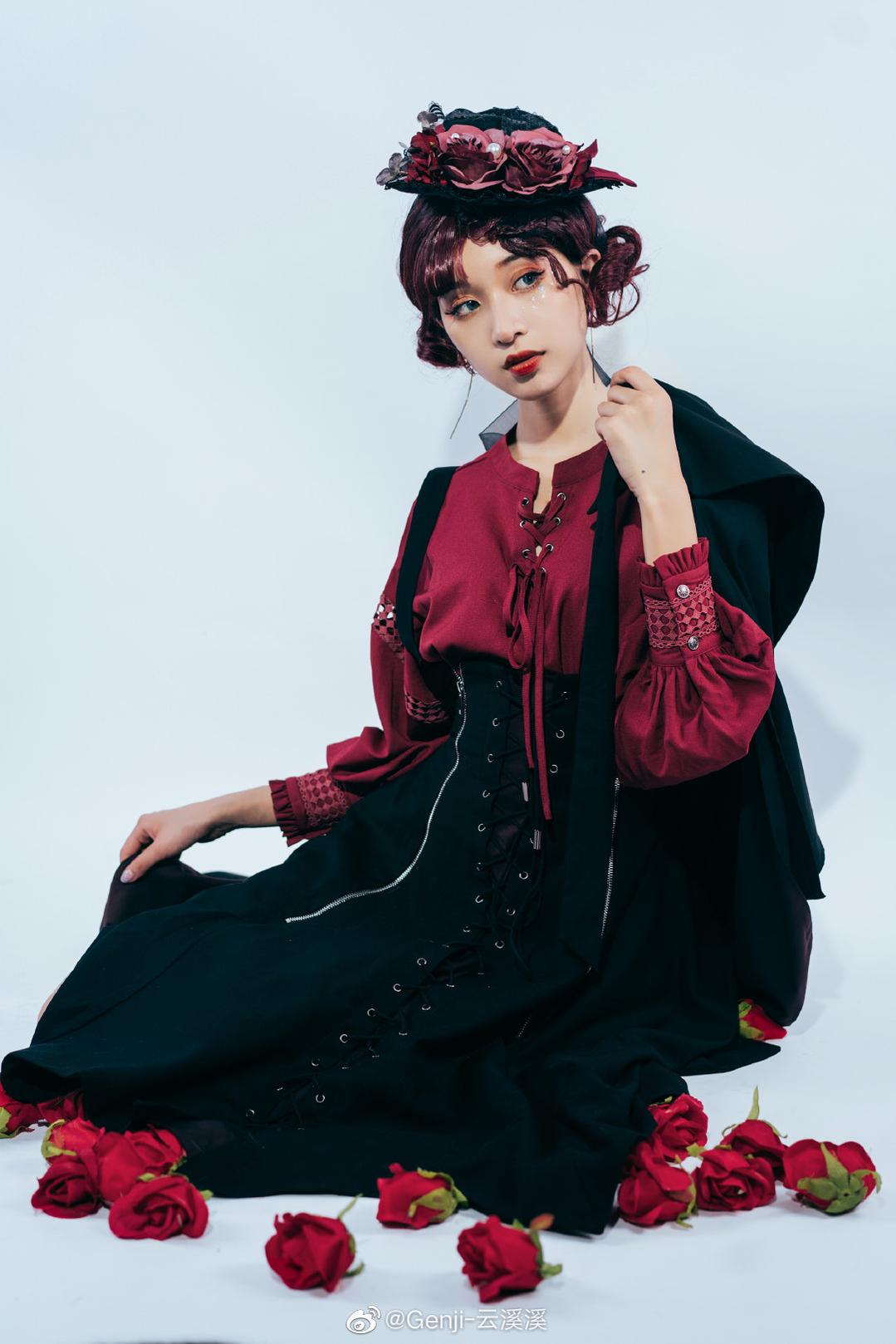 FOXTROT - FranVow - Gothic Lolita Skirt & JSK Suit