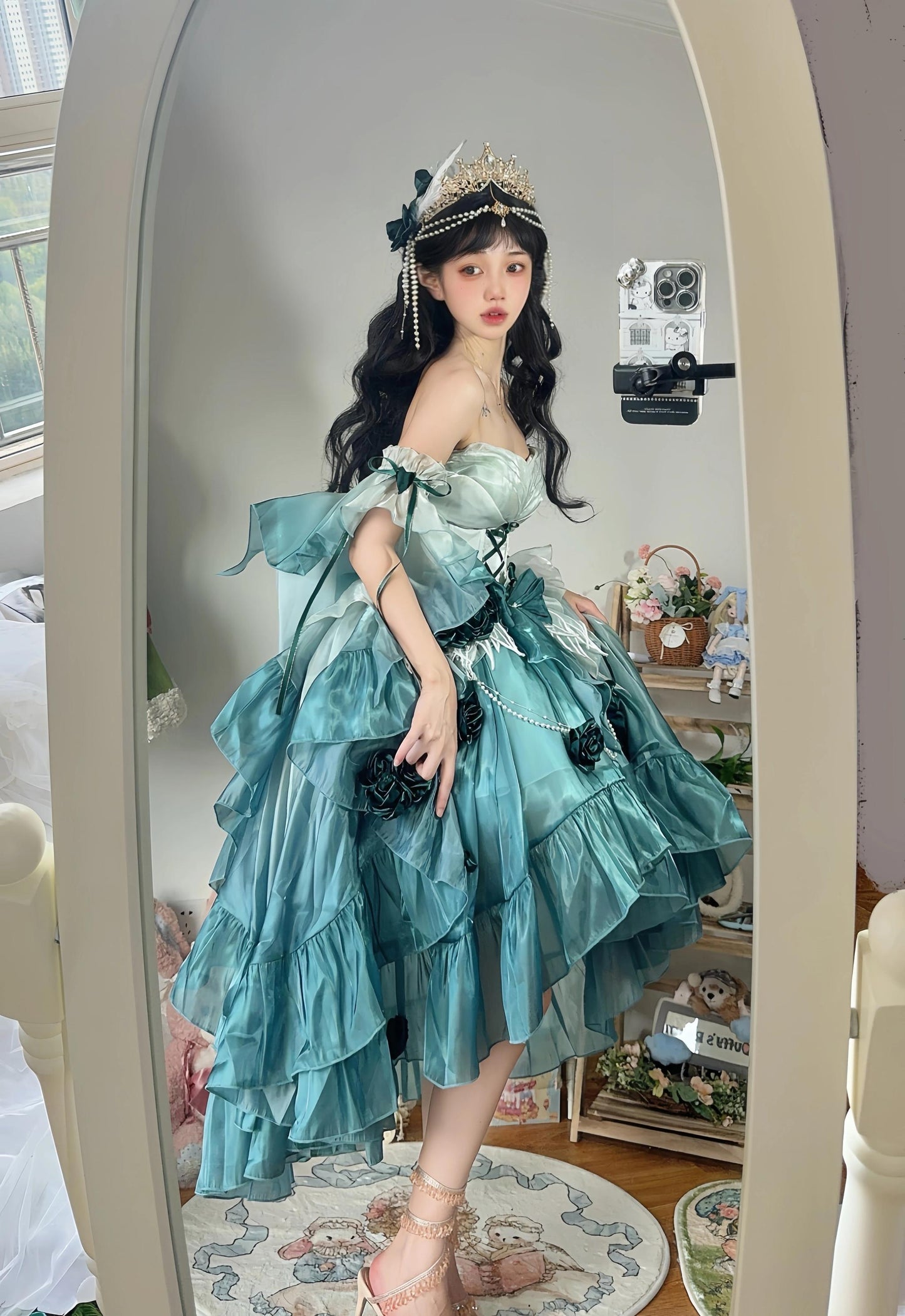 Meowing and Fruity - Swan Wonderland - Fairy Lolita JSK with High-Low Hem