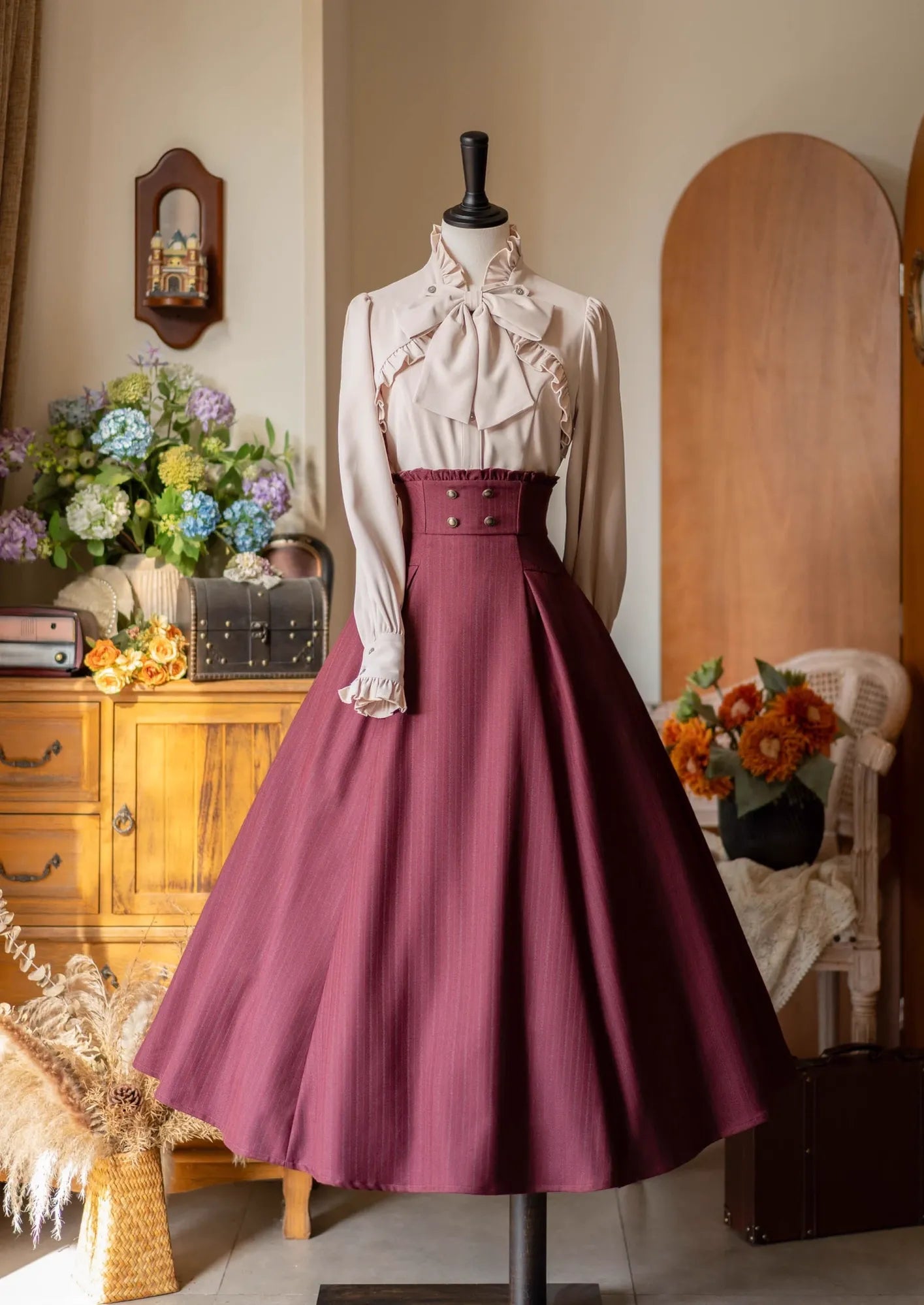 Forest Wardrobe - Forest Log - Classic Lolita Fishbone Striped Skirt, Side Pockets