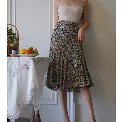 Vintage skirt dripping with flower drops