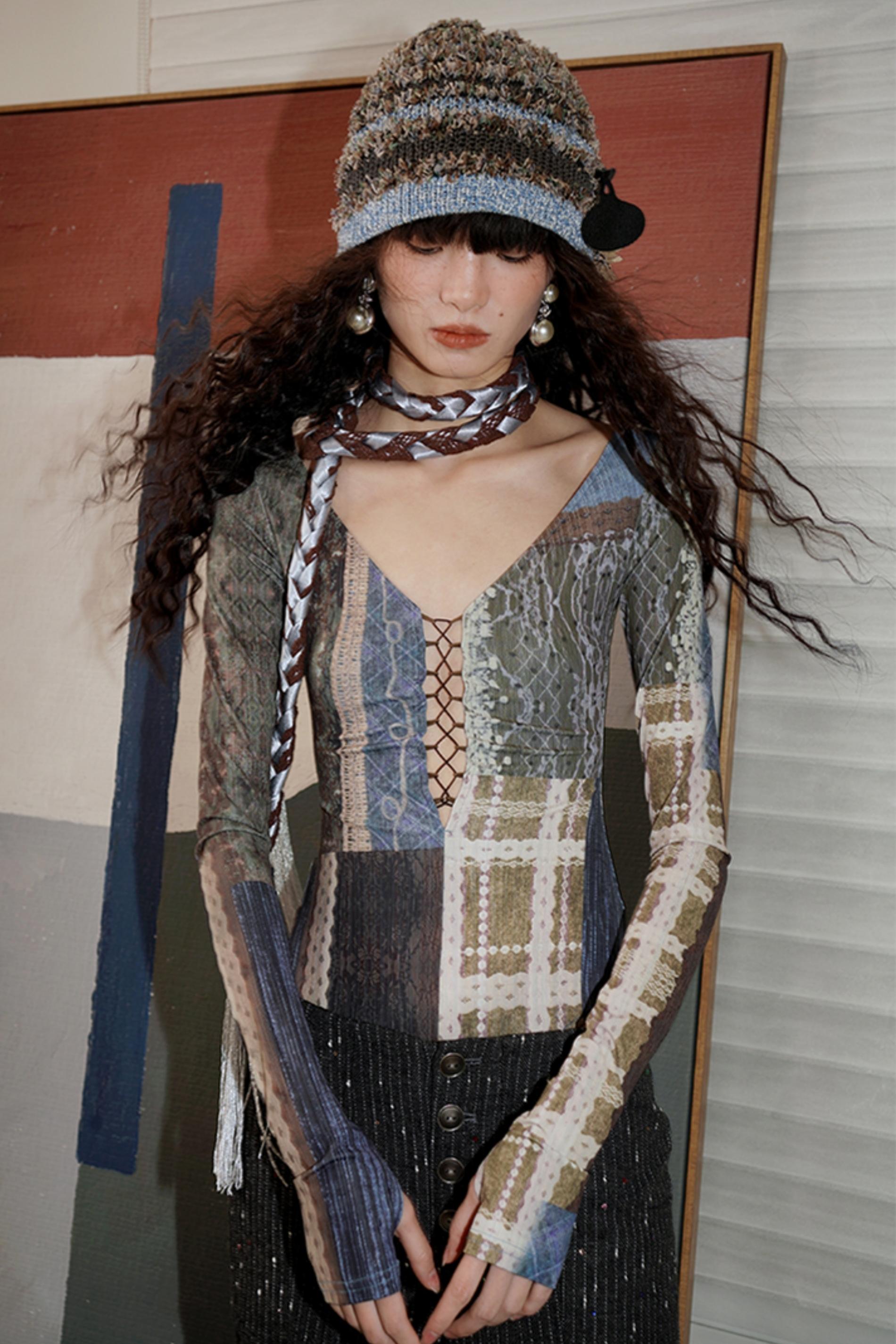 Retro Western Print V-Neck Bodysuit Top