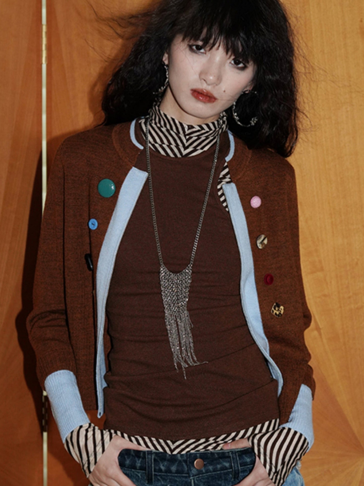 Contrast Color Knitted Sweater