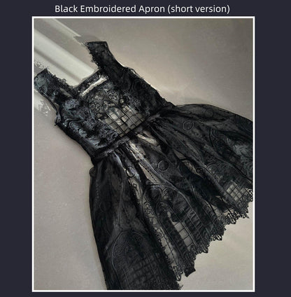 SUSIN - Night Traveler - Classic and Elegant Gothic Dress with Colorful Window Prints