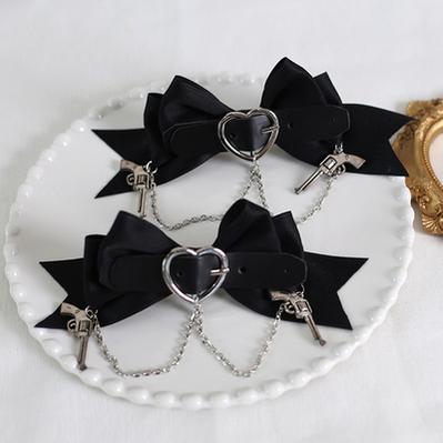 Xiaogui - Dark-themed Gothic Lolita Heart Hair Clips