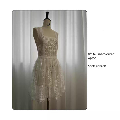 SUSIN - Night Traveler - Classic and Elegant Gothic Dress with Colorful Window Prints