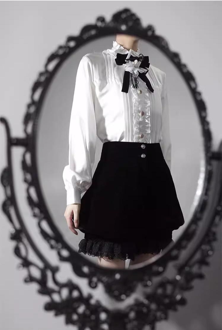 CastleToo - Erosion Heart F-Type - Ouji Lolita Suit Black Velvet Shorts and Skirt