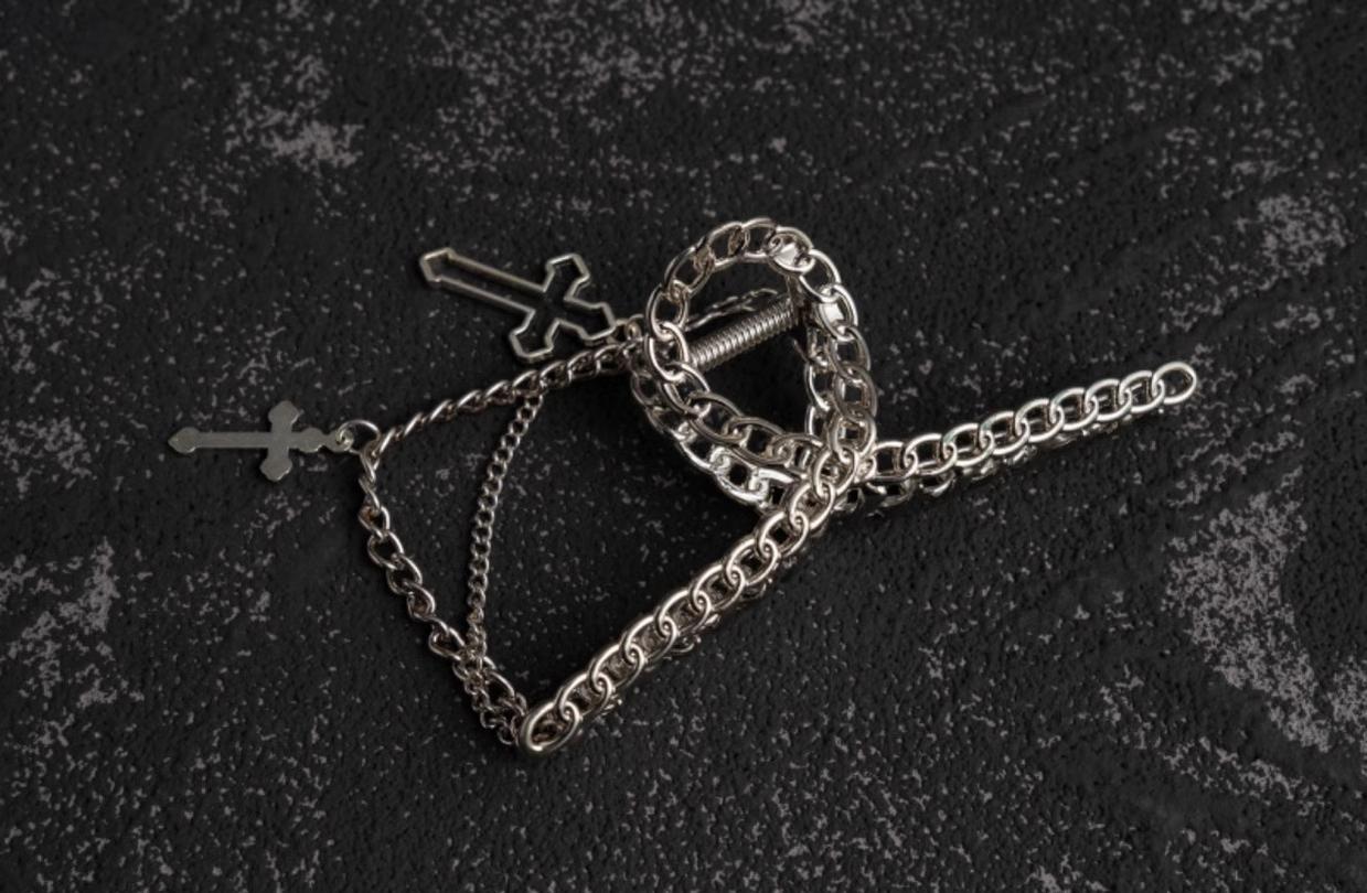 Strange Sugar - Gothic Lolita Hair Clip Alloy Bow Cross Lolita Claw Clip Accessories