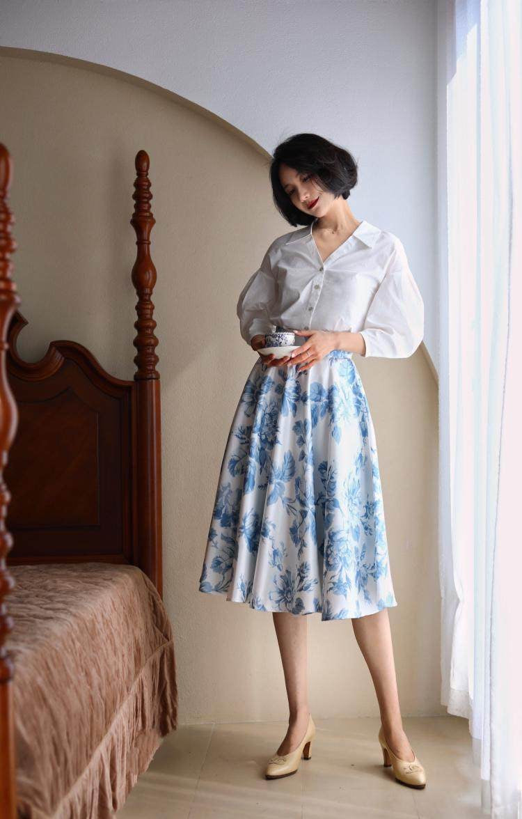 blue floral hepburn skirt