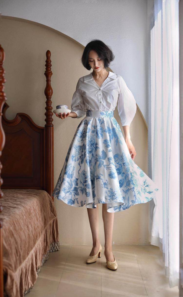 blue floral hepburn skirt