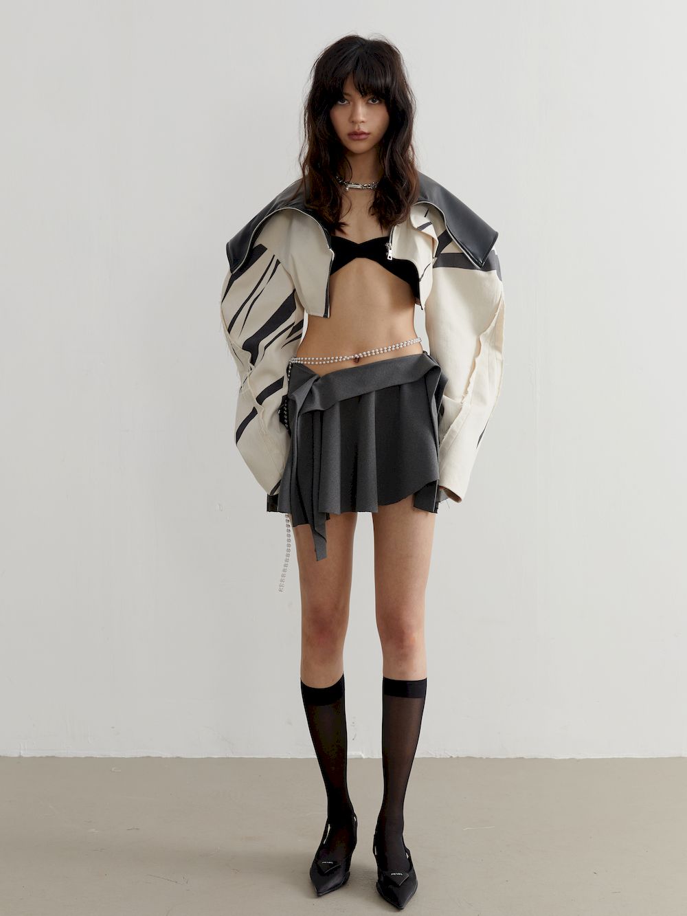 Leatrher Monotone Big-collar Short-Jacket