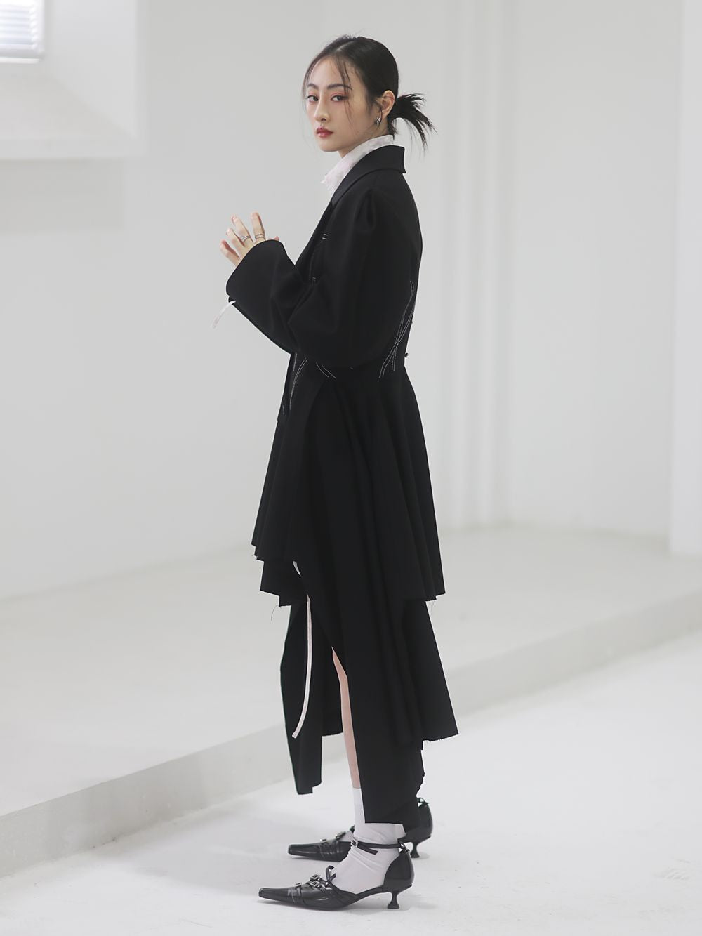 Asymmetry Nichi Balloon-sleeve Stitch Jacket