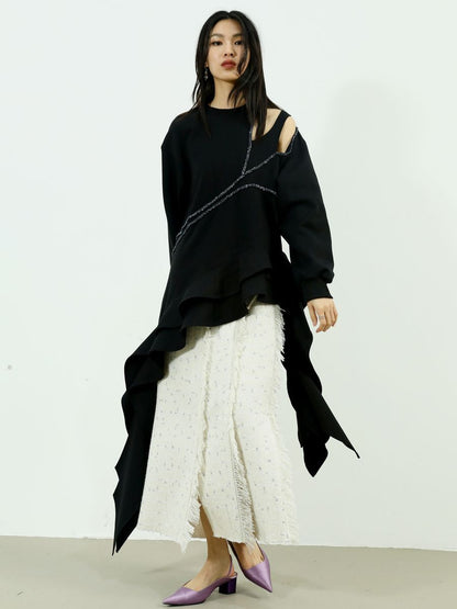 Nichi Asymmetry Conspicuous Shoulder-cut Knit