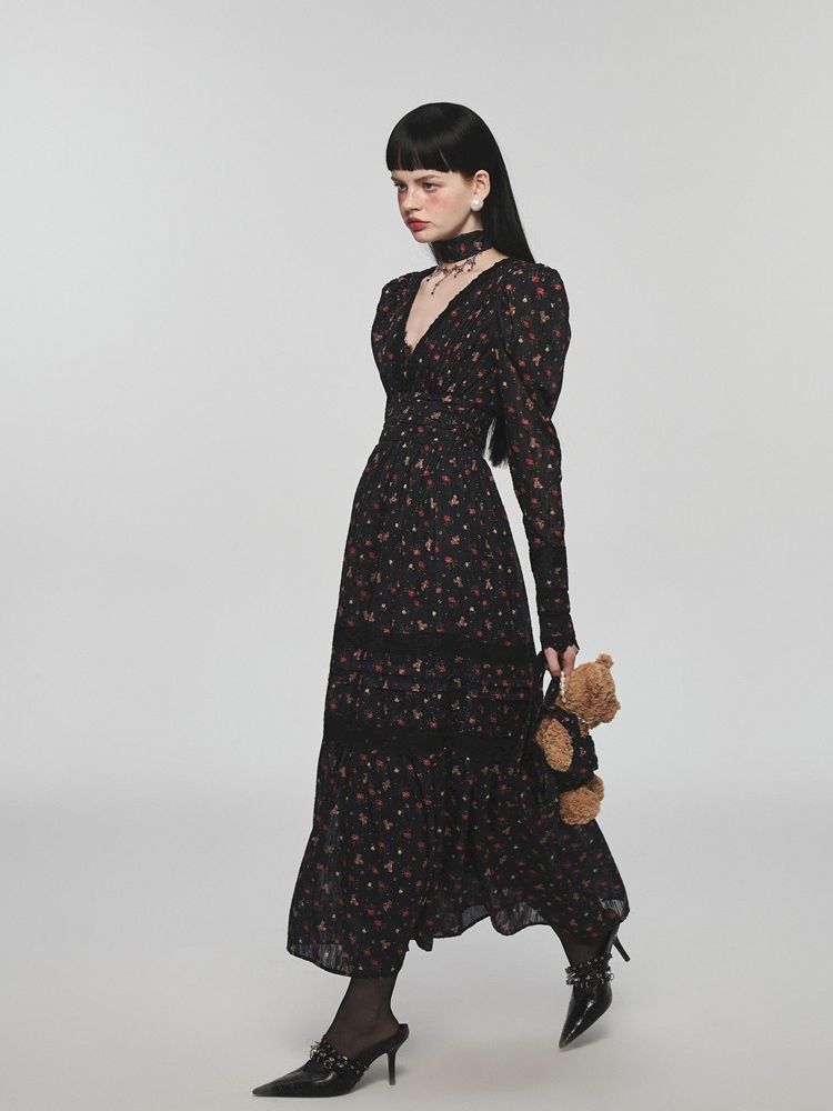 Retro bear floral lace waist long V-neck dresses【s0000004741】