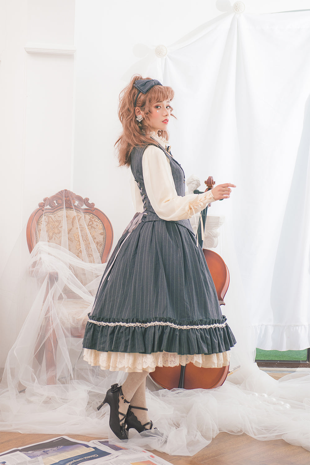 Miss Point - Rose Silhouette - Stripe Vintage Preppy Style Vest