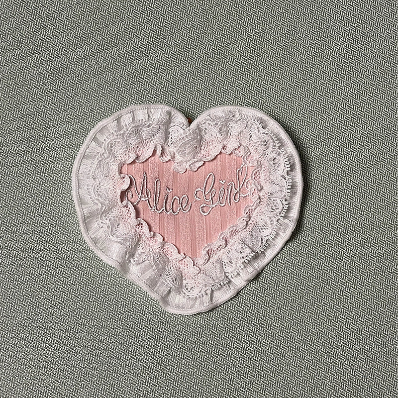 Alice Girl - Arrogant Miss - Heart-Shaped Lolita Brooch with Lace and Embroidery