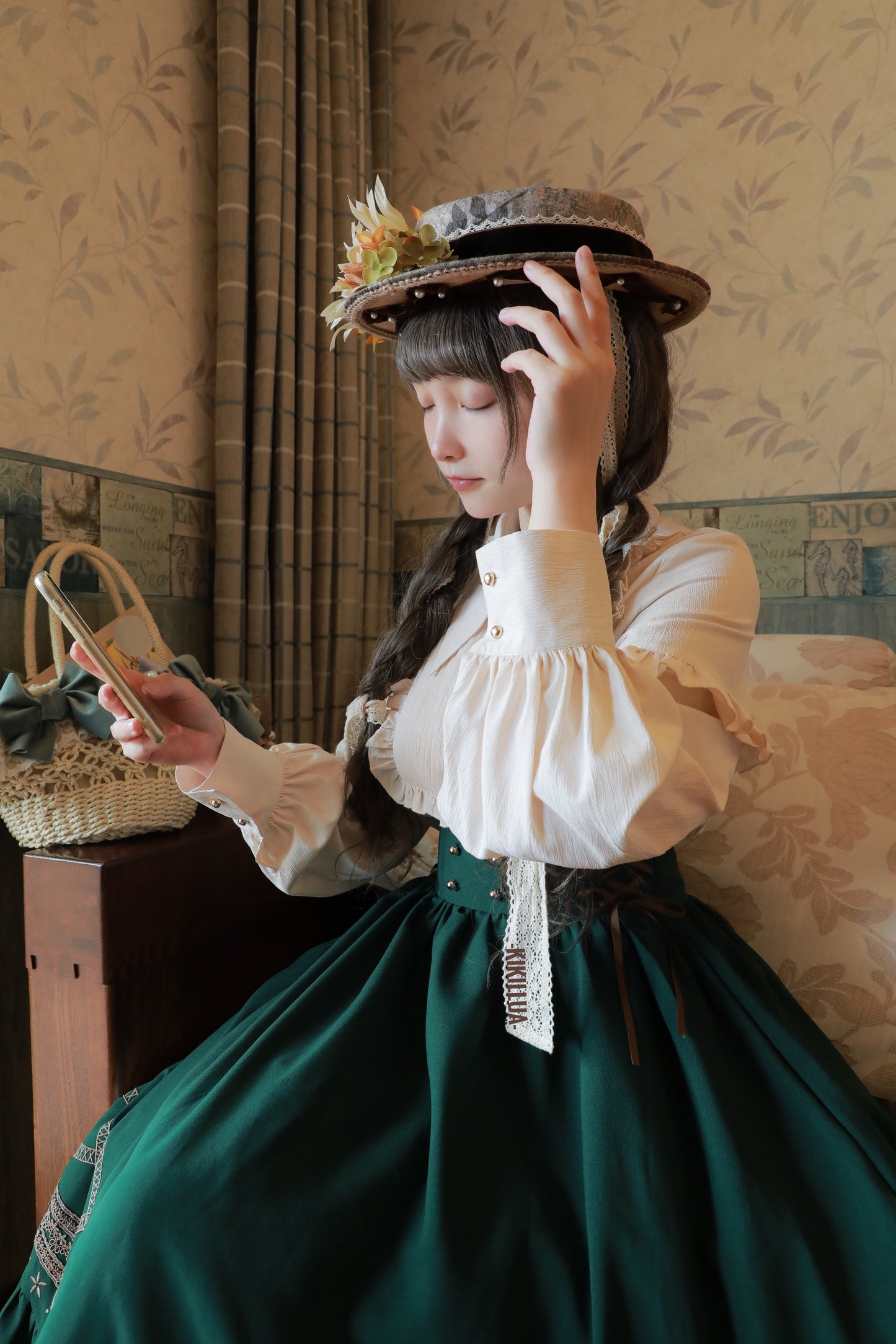 Yuan Su - Elegant  Solid Color Lolita SK