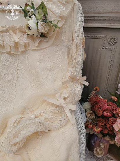 Miss Point - The Sally Gardens - Lotus Root Sleeve Lolita Blouse