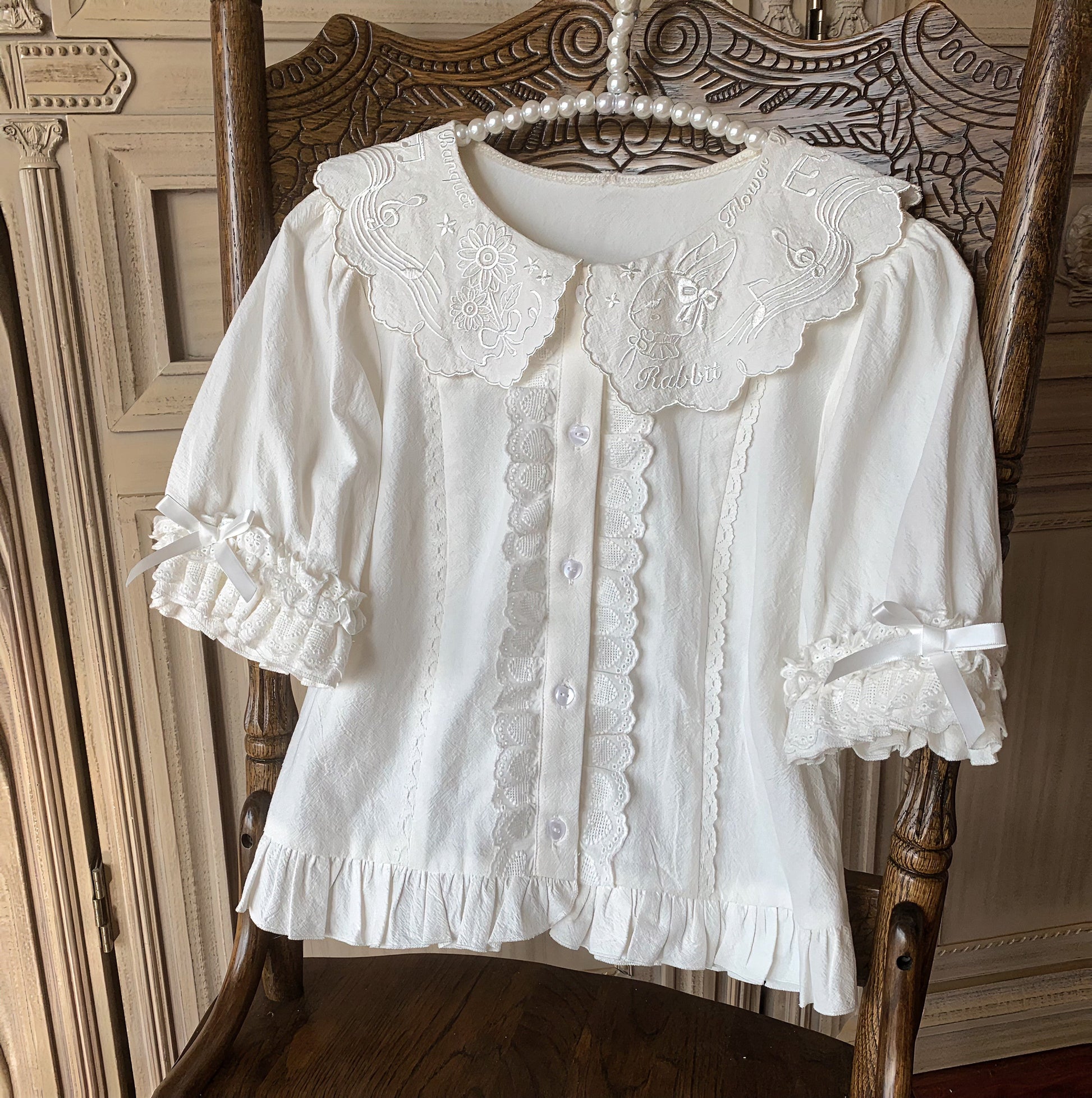 Flower Banquet - Kawaii Lolita Cotton Bunny Embroidery Blouse