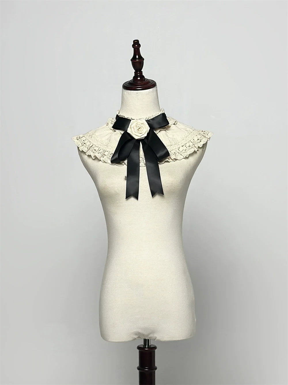 LeMiroir - Winter Solstice - Elegant Lolita Hat, Detachable Collar, Handbag