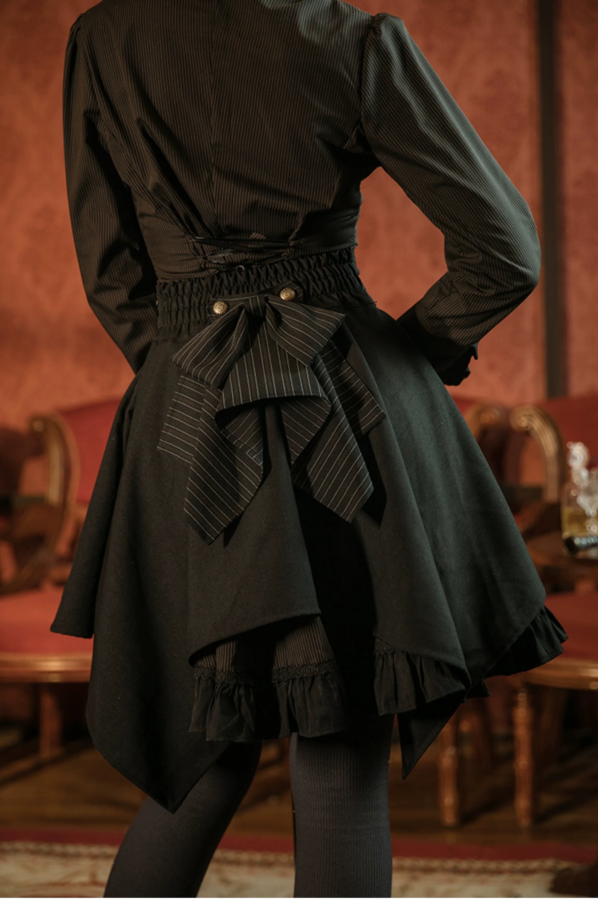 Mr. Yi's Steam Continent - Gothic Lolita Skirt Black High-Waisted Leather Waistband Skirt