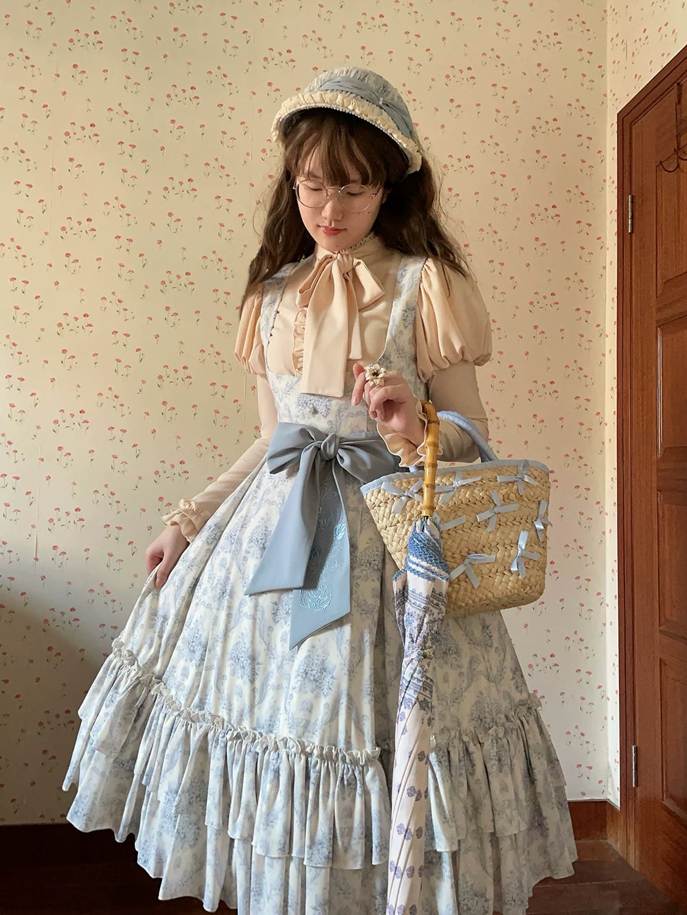 Miss Point - Classical Chocolate - Classic Lolita Blouse Customized Reteo Lolita Shirt