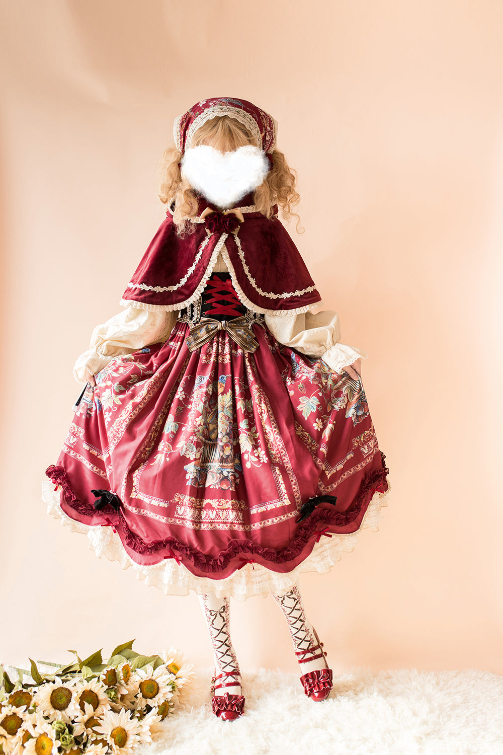 Miss Point - Praise of Abundance - Bavarian Style Lolita Velvet Hooded Cape