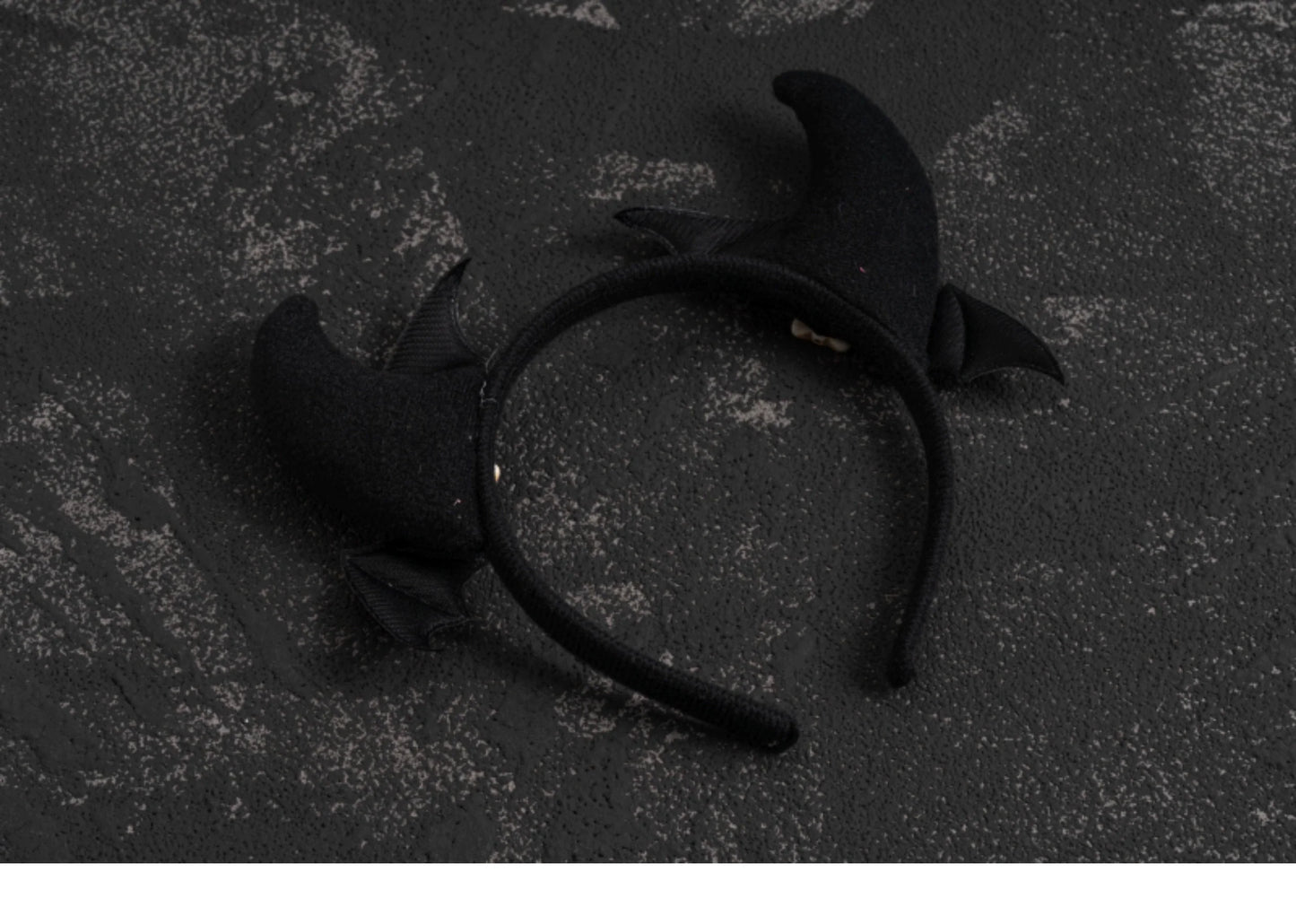 Strange Sugar - Gothic Hair Accessories Set Skulls Sharks Lolita Clips Headbands
