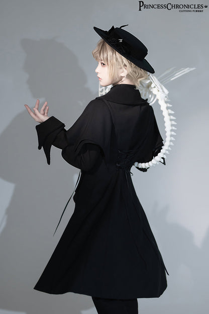 Princess Chronicles - Yan Ye - Ouji Lolita Black Shirt, Irregular Hem