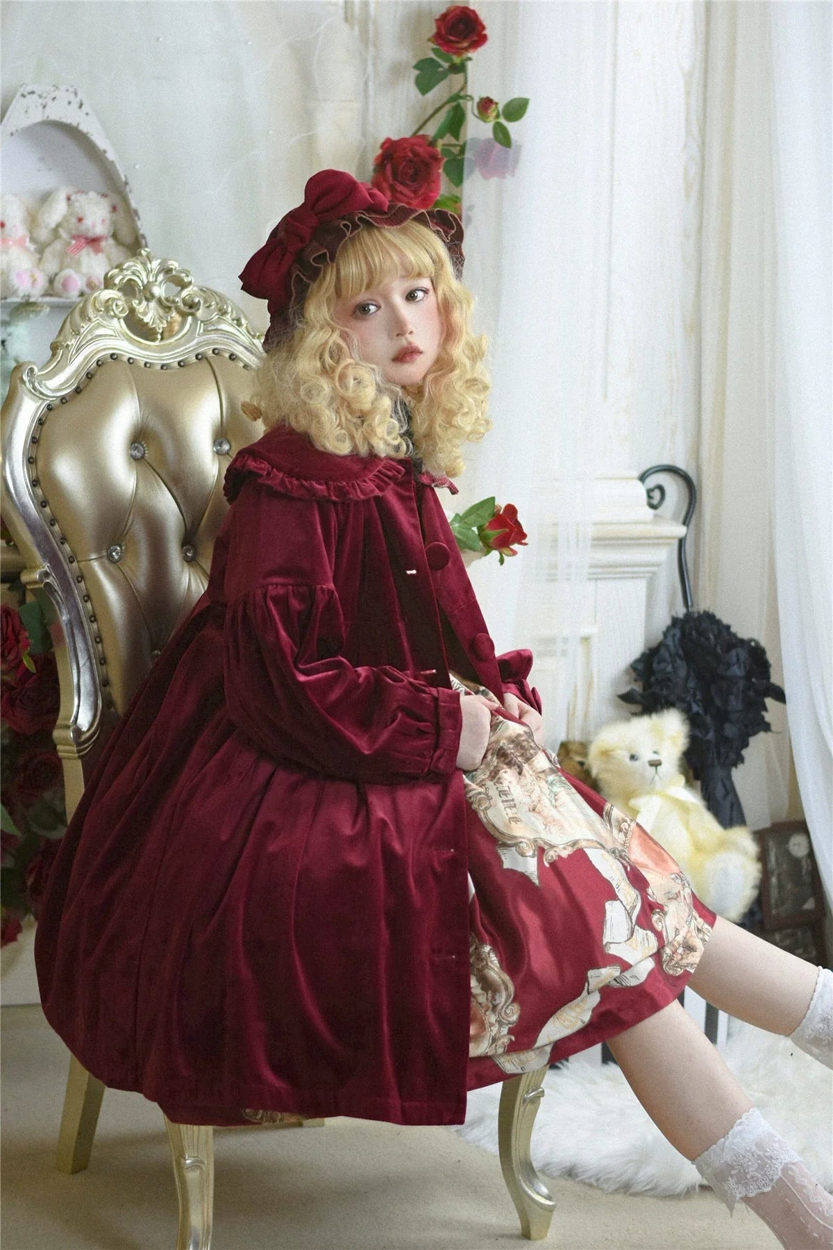 Dark Star Island - Winter Lolita Cape Velvet Antique Lolita Coat