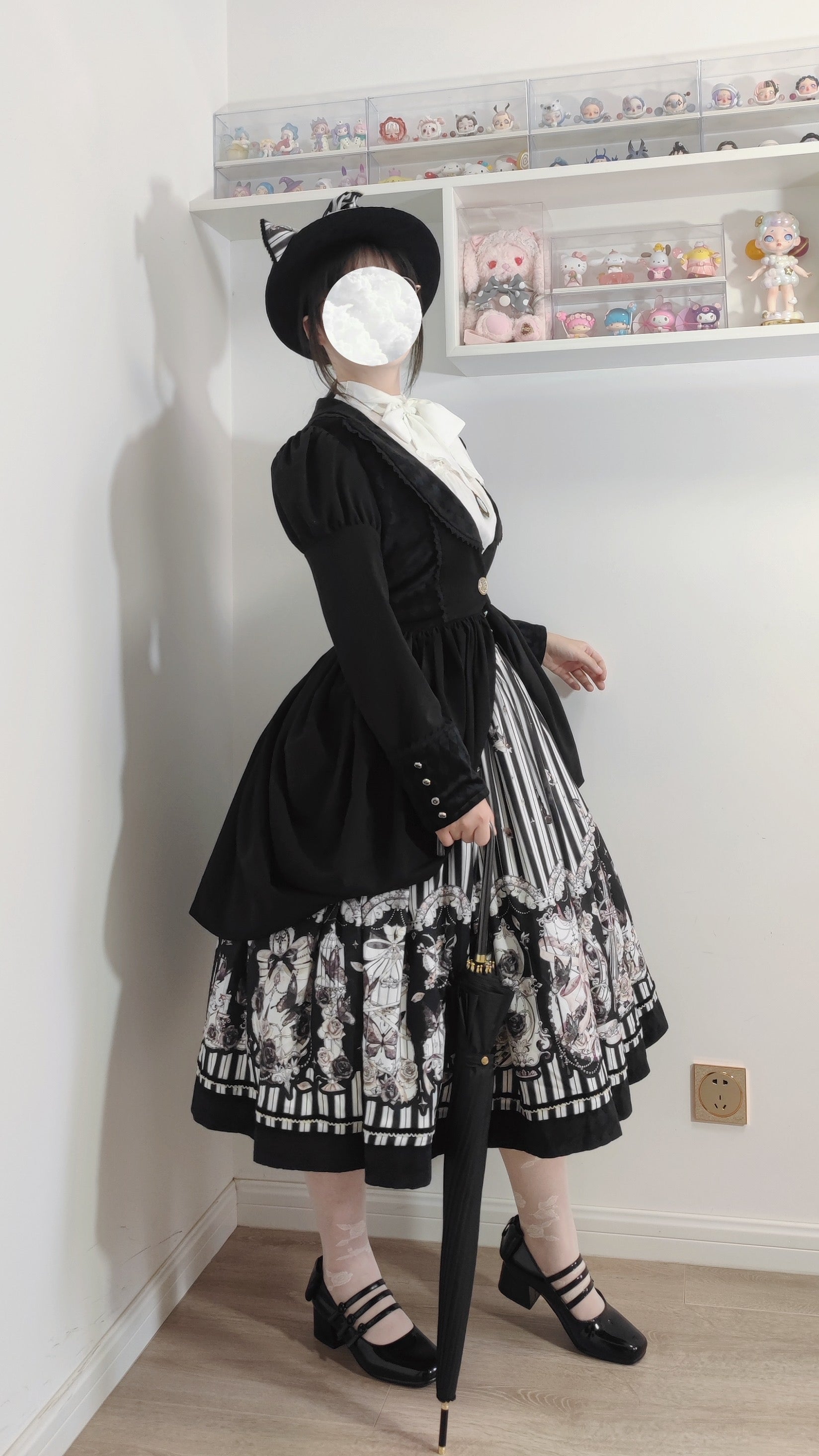 Little Bear - Gothic Lolita Black and White Striped JSK Set