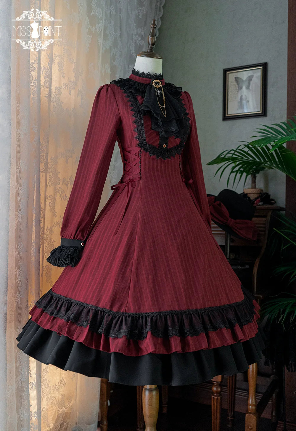 Miss Point - Perintz Manor - Gothic Lolita OP Long Sleeve Retro Lolita Dress