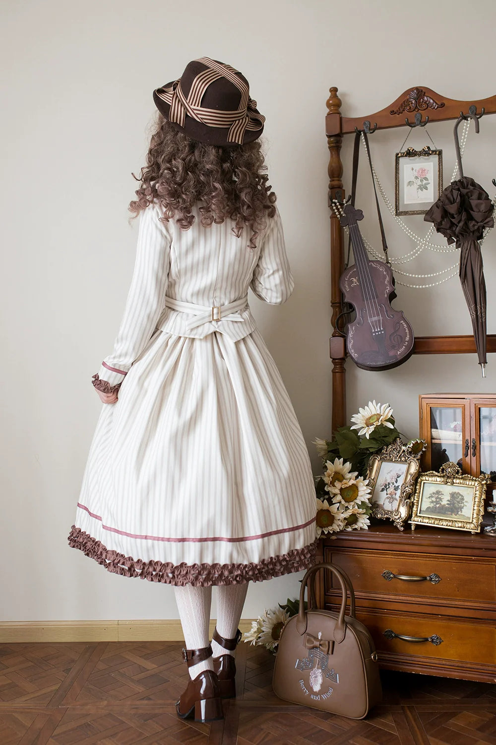 Miss Point - Classical Chocolate - Classic Lolita Jacket Elegant Striped Short Outwear