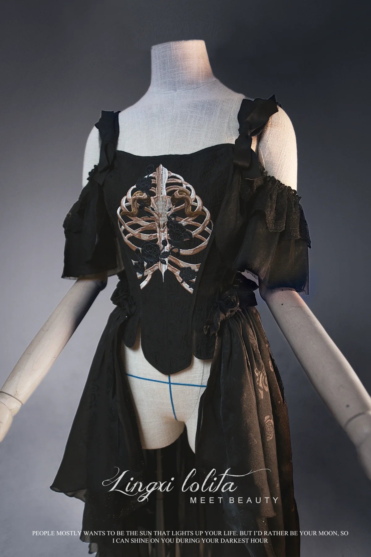 Lingxi Lolita - Bone island Gothic Lolita Corset Goth Blouse Skirt Set