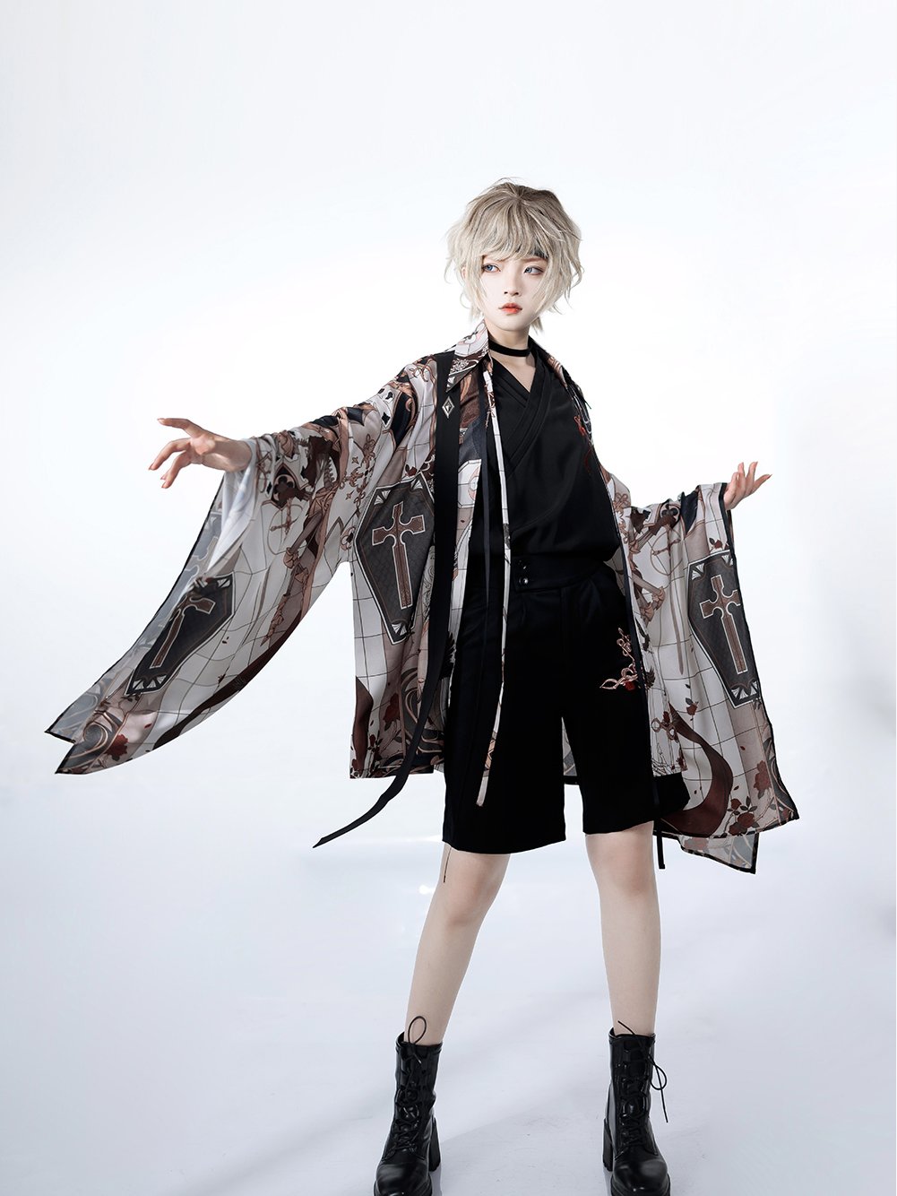 Princess Chronicles - Night Instructions - Ouji Lolita Embroidery Shorts