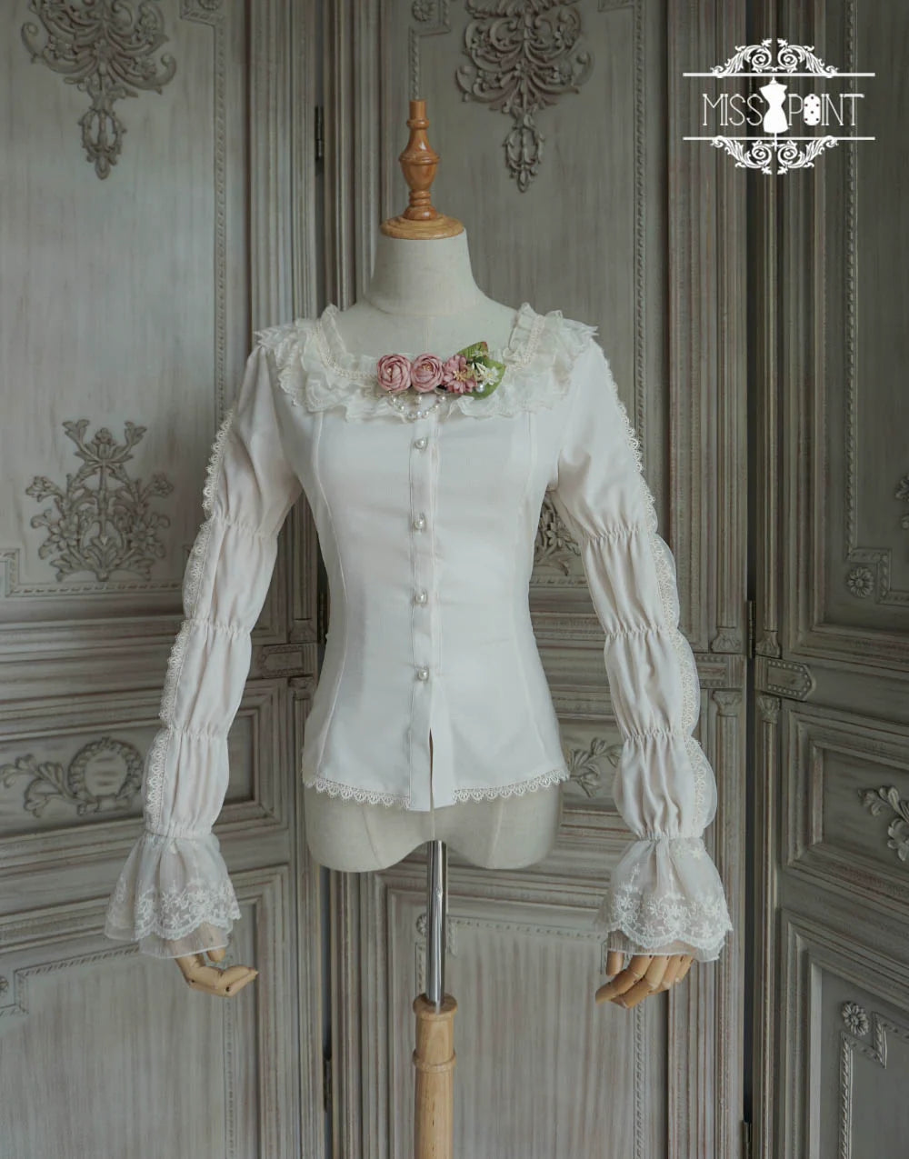 Miss Point - Elizabeth Meow - Classic Lolita Blouse Lotus Root Sleeve Lolita Shirt